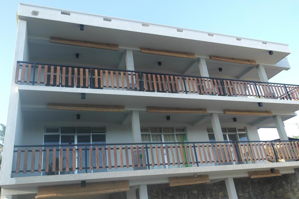Lotus Villa Holiday Resort Матара Экстерьер фото