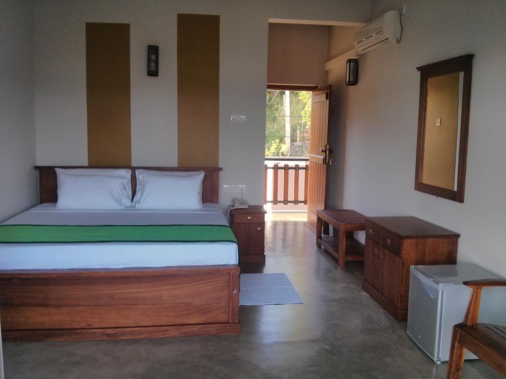 Lotus Villa Holiday Resort Матара Номер фото