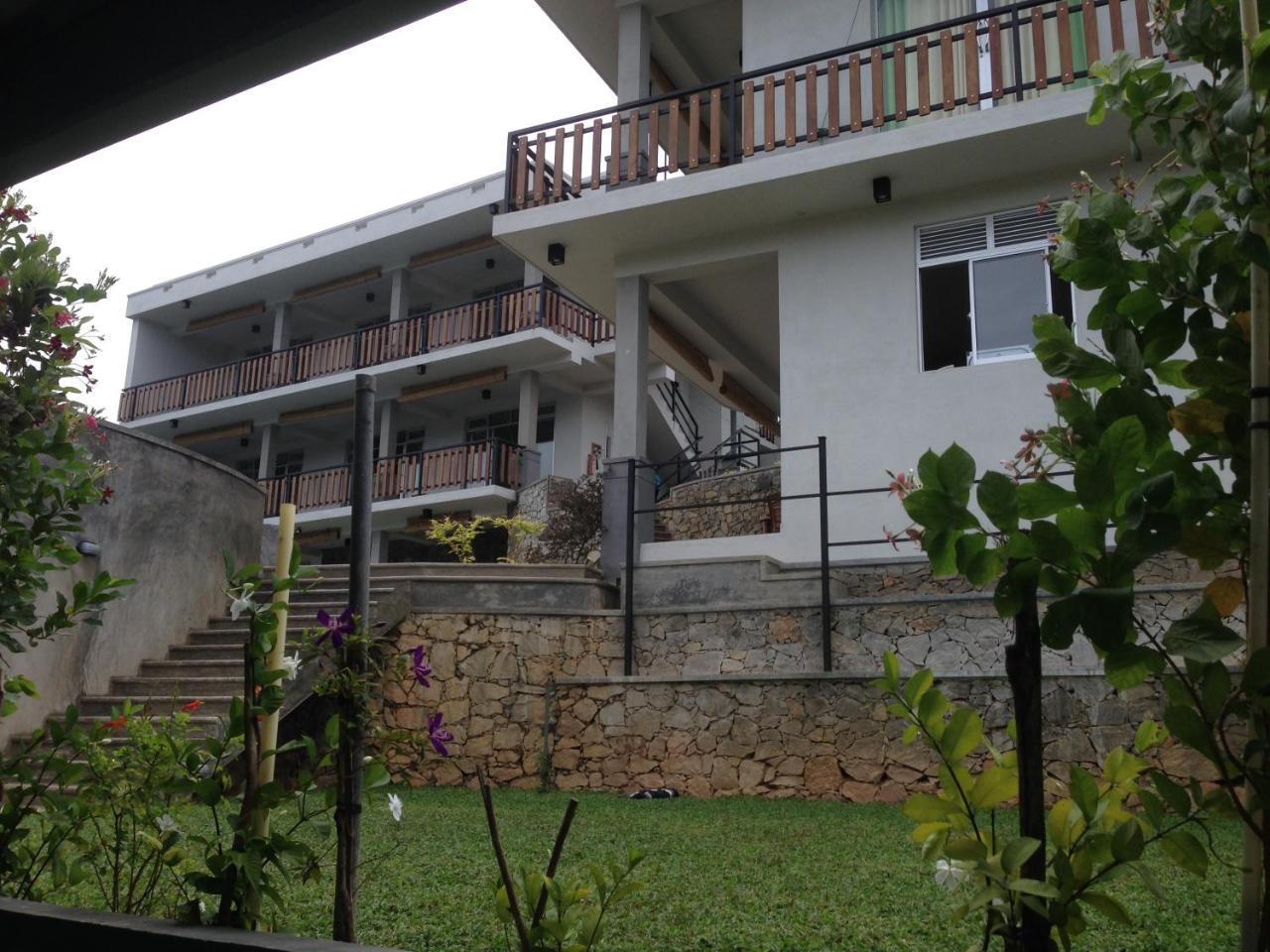 Lotus Villa Holiday Resort Матара Экстерьер фото
